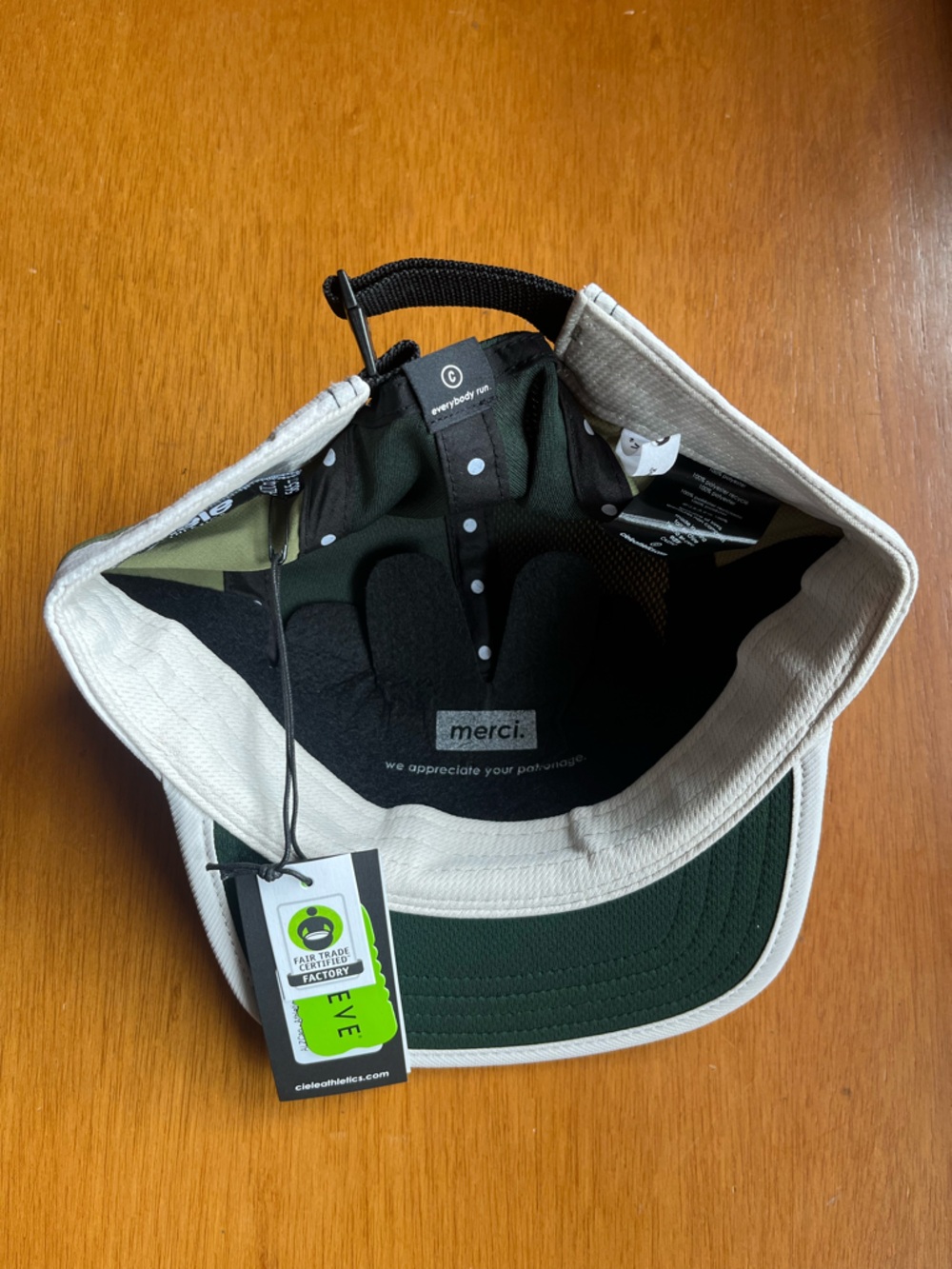 Ciele Athletics ALZCap Small 56.5cm 5-Panel Running Cap Hat - Olive & White - Picture 3 of 4